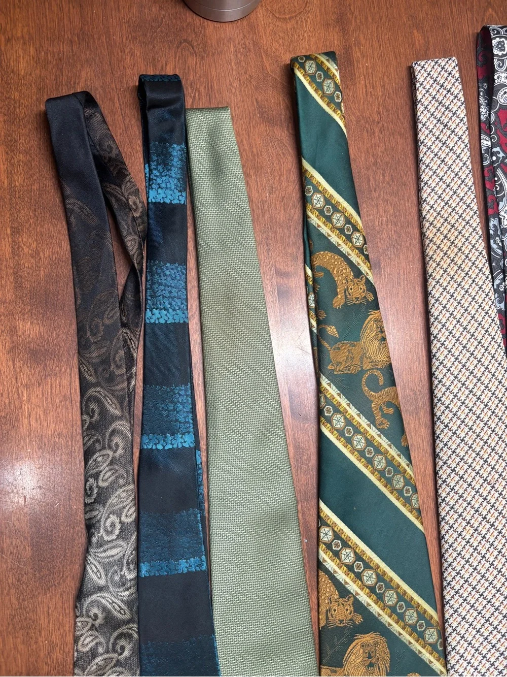 Green and Yellow Geometric Silk Tie by